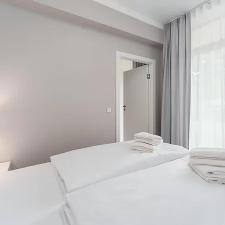 Baltic Park Iib Z Basenem Letnim By Holidaysun Apartment Sianozety
