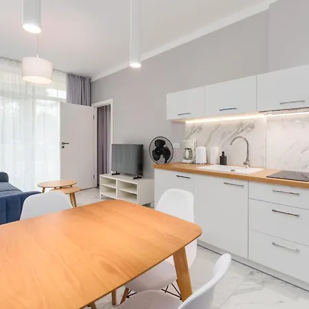 Apartment Baltic Park Iib Z Basenem Letnim By Holidaysun